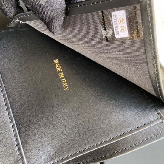 CHANEL 2024FW This season's hottest trend tri-fold wallet CHANEL 2024FW This season's hottest trend tri-fold wallet