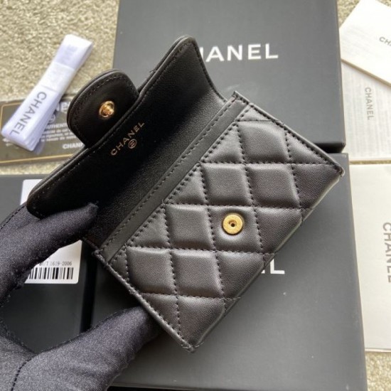 CHANEL 2024FW Coin bag useful for changing seasons CHANEL 2024FW Coin bag useful for changing seasons
