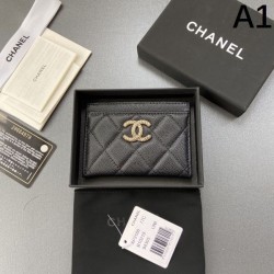 CHANEL 2024FW Card case that gives you a beautiful impression