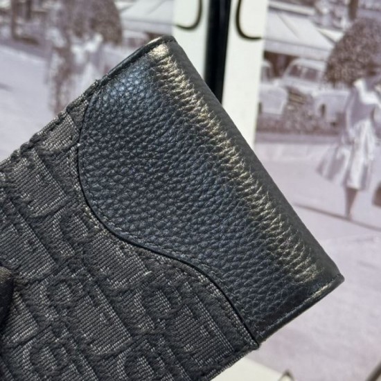 DIOR 2024SS Bi-fold wallet that looks more attractive this year DIOR 2024SS Bi-fold wallet that looks more attractive this year