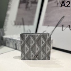 DIOR 2024SS Bi-fold wallet with a fashionable feel this season
