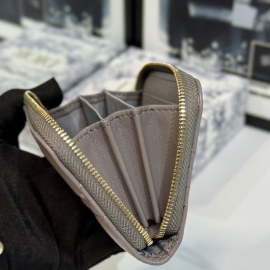 DIOR 2024SS Color card case perfect for early spring DIOR 2024SS Color card case perfect for early spring