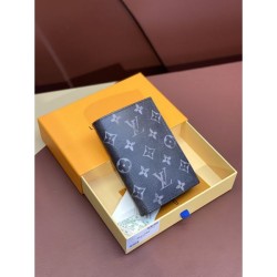 LOUIS VUITTON 2024FW Magazine Published in Japan Card Case