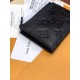 LOUIS VUITTON Louis Vuitton 2024FW Hard to find Super low price Card case LOUIS VUITTON Louis Vuitton 2024FW Hard to find Super low price Card case