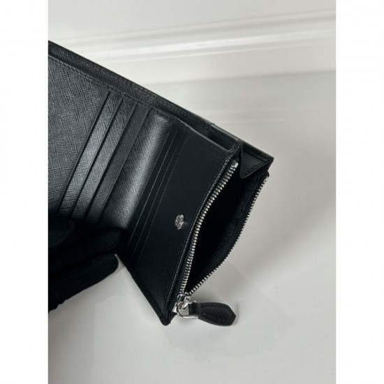 PRADA Prada 2024SS summer non-arrival color bifold wallet in Japan PRADA Prada 2024SS summer non-arrival color bifold wallet in Japan