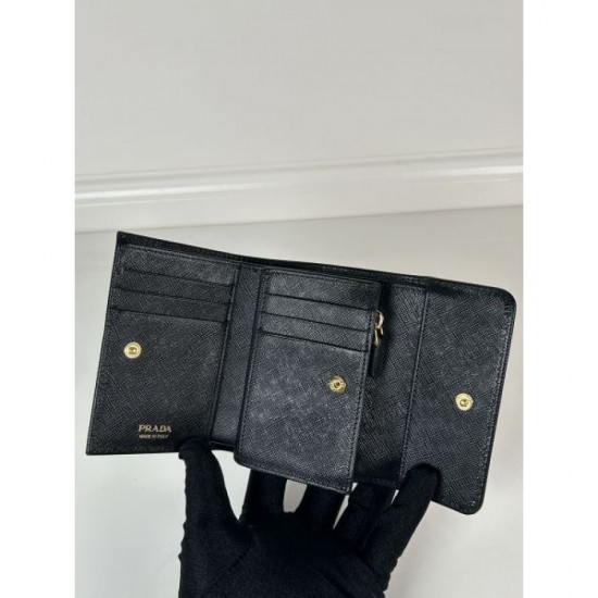 PRADA Prada 2024SS Latest Limited Time Sale Trifold Wallet PRADA Prada 2024SS Latest Limited Time Sale Trifold Wallet
