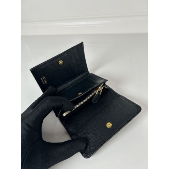PRADA Prada 2024SS Latest Limited Time Sale Trifold Wallet PRADA Prada 2024SS Latest Limited Time Sale Trifold Wallet