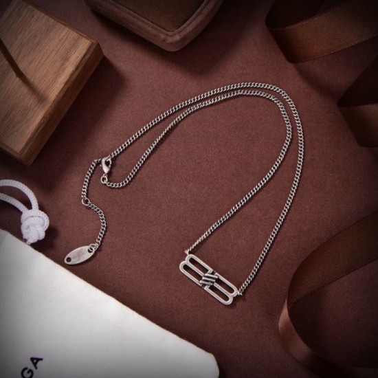 New masterpiece 2024SS necklace BALENCIAGA Balenciaga New masterpiece 2024SS necklace BALENCIAGA Balenciaga