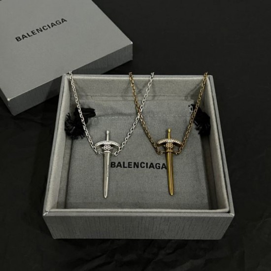 2024SS necklace BALENCIAGA continues to attract attention in spring and summer 2024SS necklace BALENCIAGA continues to attract attention in spring and summer