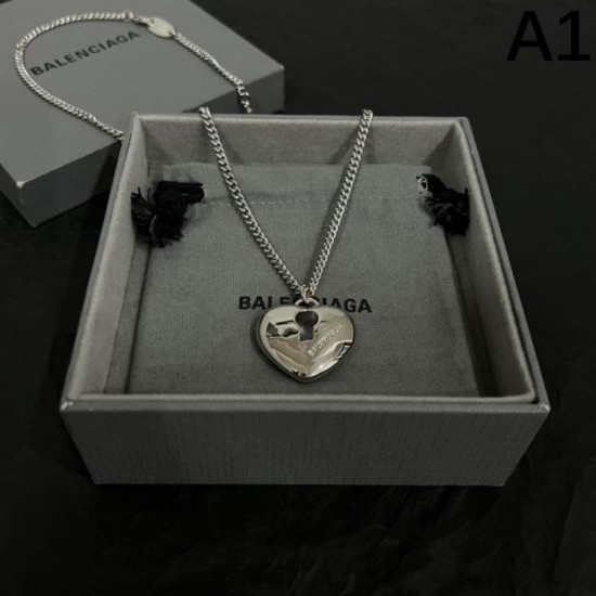 2024SS BALENCIAGA Balenciaga Necklace All you need is this! 2024SS BALENCIAGA Balenciaga Necklace All you need is this!