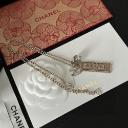 Perfect for summer outings 2024SS necklace CHANEL