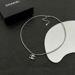 2024SS CHANEL CHANEL Necklace Like a beautiful spring color