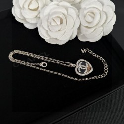 2024SS CHANEL Chanel necklace recommended for tops this season