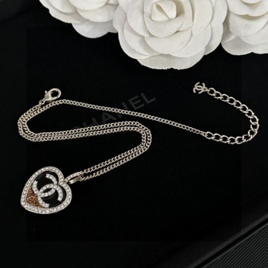 2024SS CHANEL Chanel necklace recommended for tops this season 2024SS CHANEL Chanel necklace recommended for tops this season