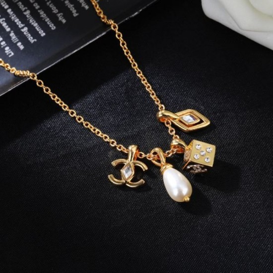 2024SS CHANEL CHANEL Necklace Fashion sense is skyrocketing! 2024SS CHANEL CHANEL Necklace Fashion sense is skyrocketing!