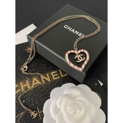 2024SS CHANEL Chanel necklace trend coordination