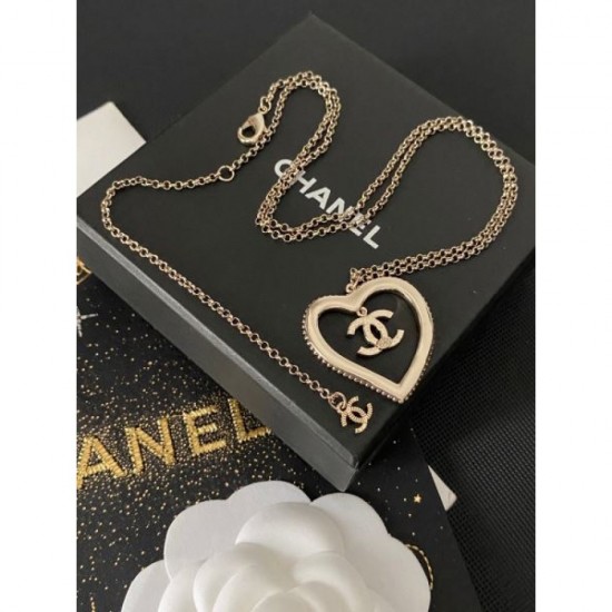 2024SS CHANEL Chanel necklace trend coordination 2024SS CHANEL Chanel necklace trend coordination