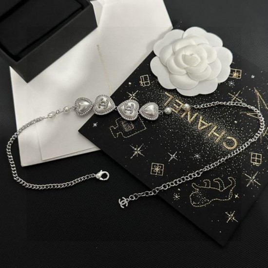 2024SS CHANEL Chanel necklace is becoming popular! Stylish new item 2024SS CHANEL Chanel necklace is becoming popular! Stylish new item