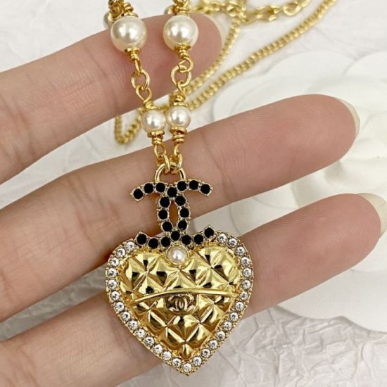 CHANEL This summer's new item 2024SS necklace that attracts attention CHANEL This summer's new item 2024SS necklace that attracts attention