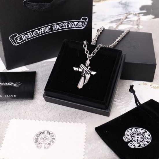 At the forefront of trends 2024SS Necklace CHROME HEARTS At the forefront of trends 2024SS Necklace CHROME HEARTS