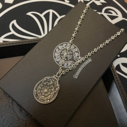 Latest Item 2024SS Necklace CHROME HEARTS