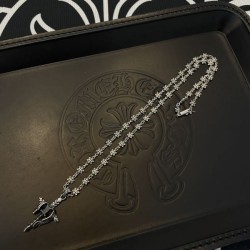 This year's summer favorite 2024SS necklace CHROME HEARTS