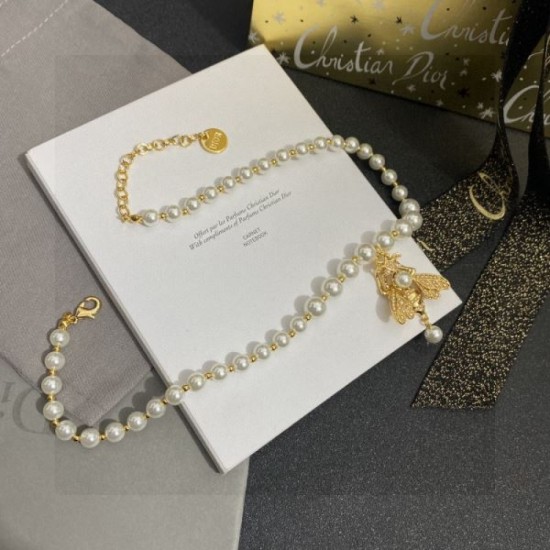 Domestic Sale Almost Sold Out 2024SS Necklace DIOR Dior Domestic Sale Almost Sold Out 2024SS Necklace DIOR Dior