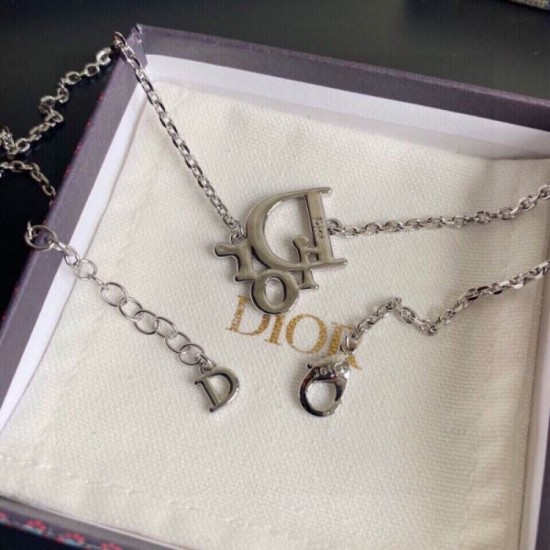 Minimum 1 week Not released in Japan 2024SS Necklace DIOR Dior Minimum 1 week Not released in Japan 2024SS Necklace DIOR Dior