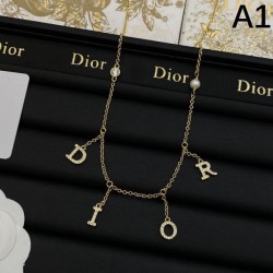 Like the beautiful colors of spring 2024SS Necklace DIOR Dior