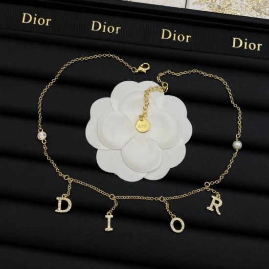 Like the beautiful colors of spring 2024SS Necklace DIOR Dior Like the beautiful colors of spring 2024SS Necklace DIOR Dior