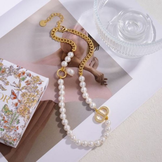 Anyone can be fashionable! 2024SS Necklace DIOR Dior Anyone can be fashionable! 2024SS Necklace DIOR Dior