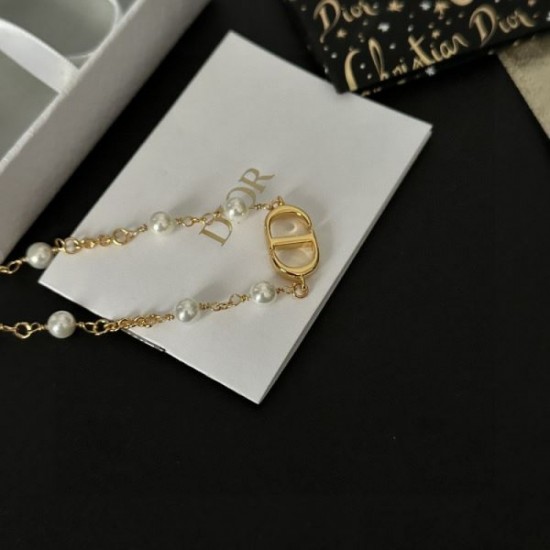 Recommended for tops this season 2024SS Necklace DIOR Dior Recommended for tops this season 2024SS Necklace DIOR Dior