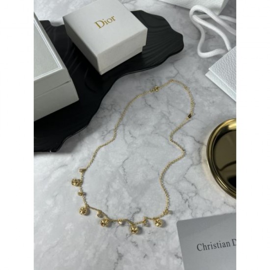2024SS DIOR Dior Necklace Completes a mature style 2024SS DIOR Dior Necklace Completes a mature style