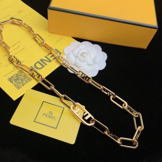 Fans flock to the new summer item 2024SS Necklace FENDI Fans flock to the new summer item 2024SS Necklace FENDI