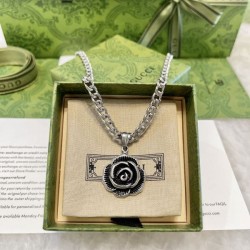 This is the one for this spring 2024SS Necklace GUCCI Gucci