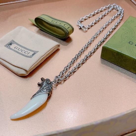 Difficult to obtain item sold out in Japan 2024SS Necklace GUCCI Gucci Difficult to obtain item sold out in Japan 2024SS Necklace GUCCI Gucci