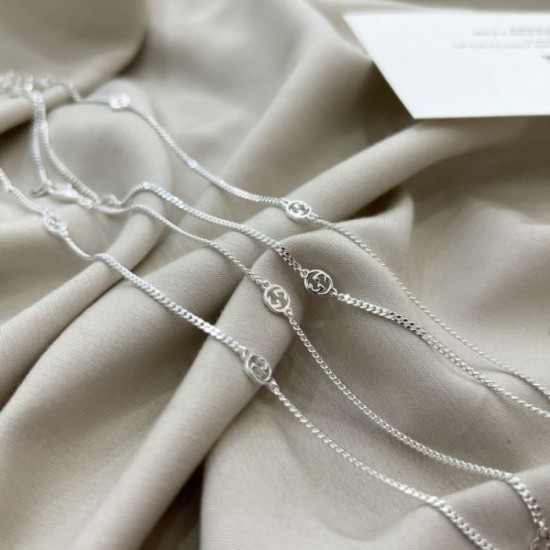 GUCCI Gucci New Spring/Summer 2024SS Necklace that is attracting a lot of attention GUCCI Gucci New Spring/Summer 2024SS Necklace that is attracting a lot of attention
