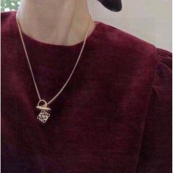 A coveted brand that makes you feel good 2024SS necklace LOEWE