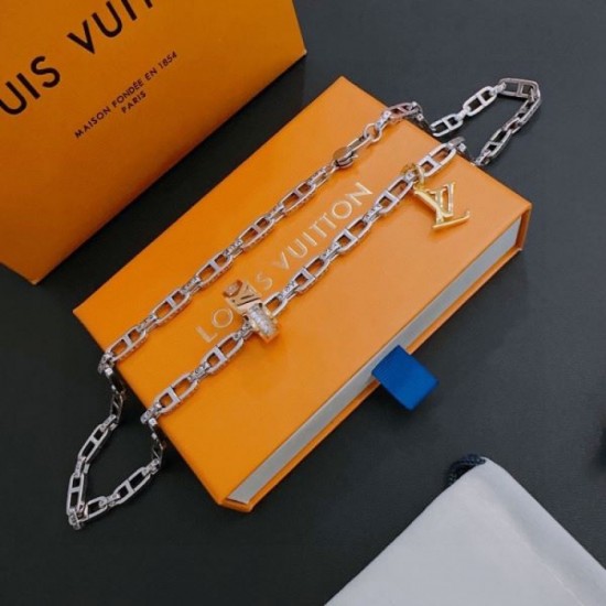 Not in stock in Japan 2024SS Necklace LOUIS VUITTON Louis Vuitton Not in stock in Japan 2024SS Necklace LOUIS VUITTON Louis Vuitton
