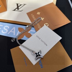 New this season 2024SS necklace LOUIS VUITTON Louis Vuitton