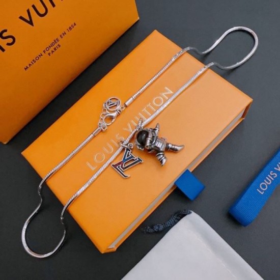 2024SS LOUIS VUITTON Louis Vuitton Necklace Very trendy 2024SS LOUIS VUITTON Louis Vuitton Necklace Very trendy