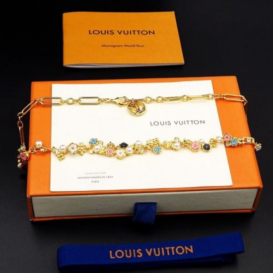 LOUIS VUITTON Long lasting 2024SS necklace LOUIS VUITTON Long lasting 2024SS necklace