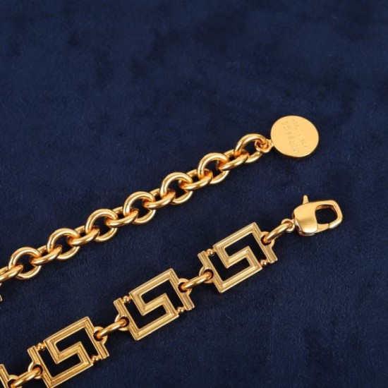 Spring/Summer Model 2024SS Necklace VERSACE Versace Spring/Summer Model 2024SS Necklace VERSACE Versace