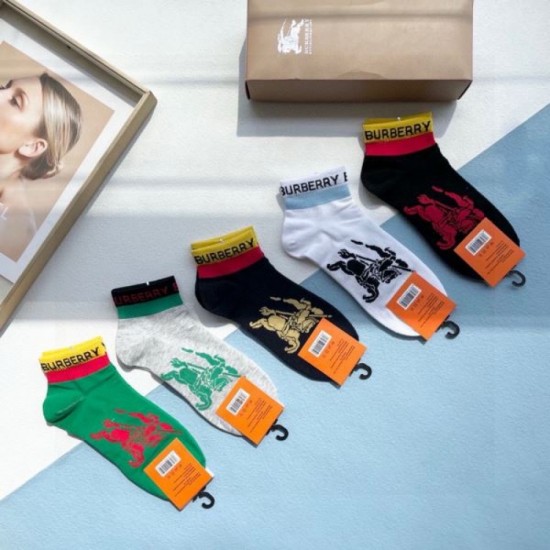 2024SS socks BURBERRY Burberry celebrity favorite brand 2024SS socks BURBERRY Burberry celebrity favorite brand