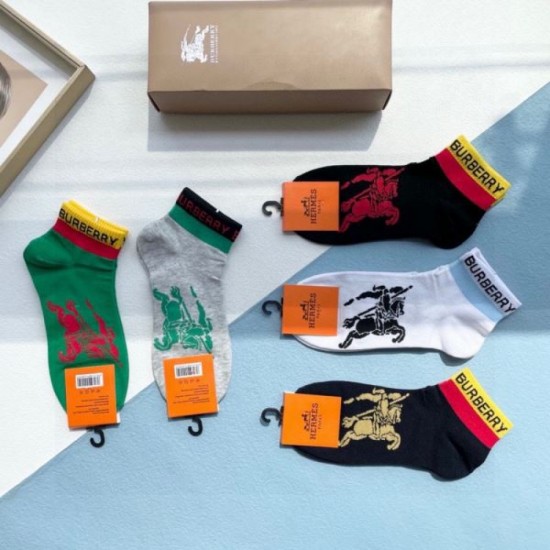 2024SS socks BURBERRY Burberry celebrity favorite brand 2024SS socks BURBERRY Burberry celebrity favorite brand