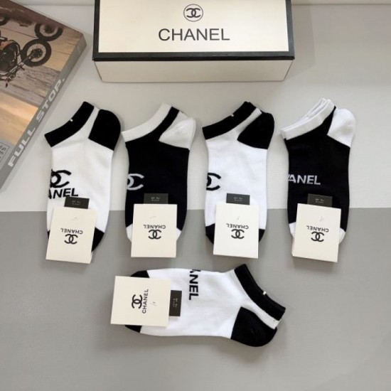 2024SS socks CHANEL Only one item available! VIP customer sale 2024SS socks CHANEL Only one item available! VIP customer sale