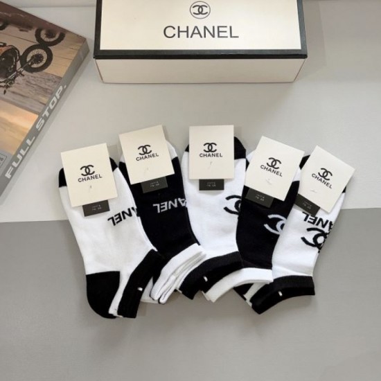 2024SS socks CHANEL Only one item available! VIP customer sale 2024SS socks CHANEL Only one item available! VIP customer sale