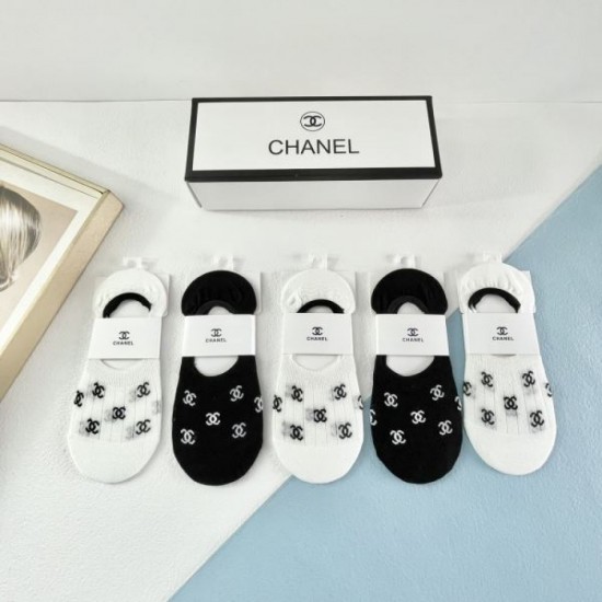 2024SS socks CHANEL Recommended item for daily use 2024SS socks CHANEL Recommended item for daily use