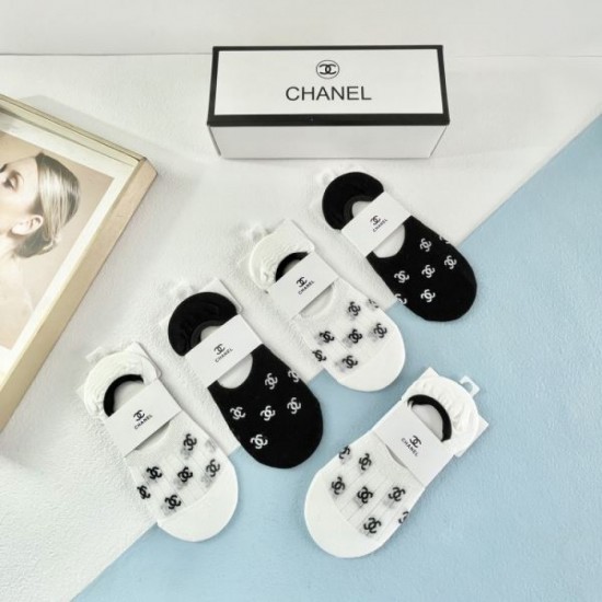 2024SS socks CHANEL Recommended item for daily use 2024SS socks CHANEL Recommended item for daily use