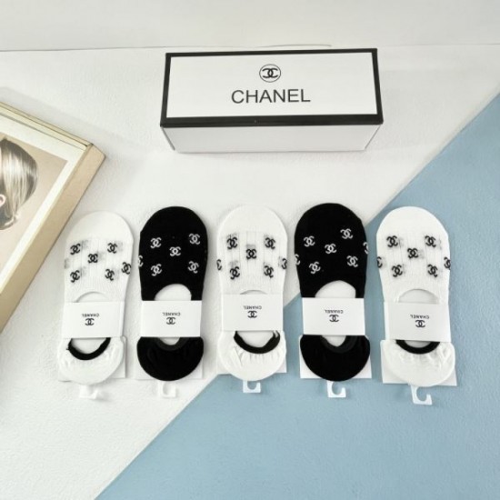 2024SS socks CHANEL Recommended item for daily use 2024SS socks CHANEL Recommended item for daily use